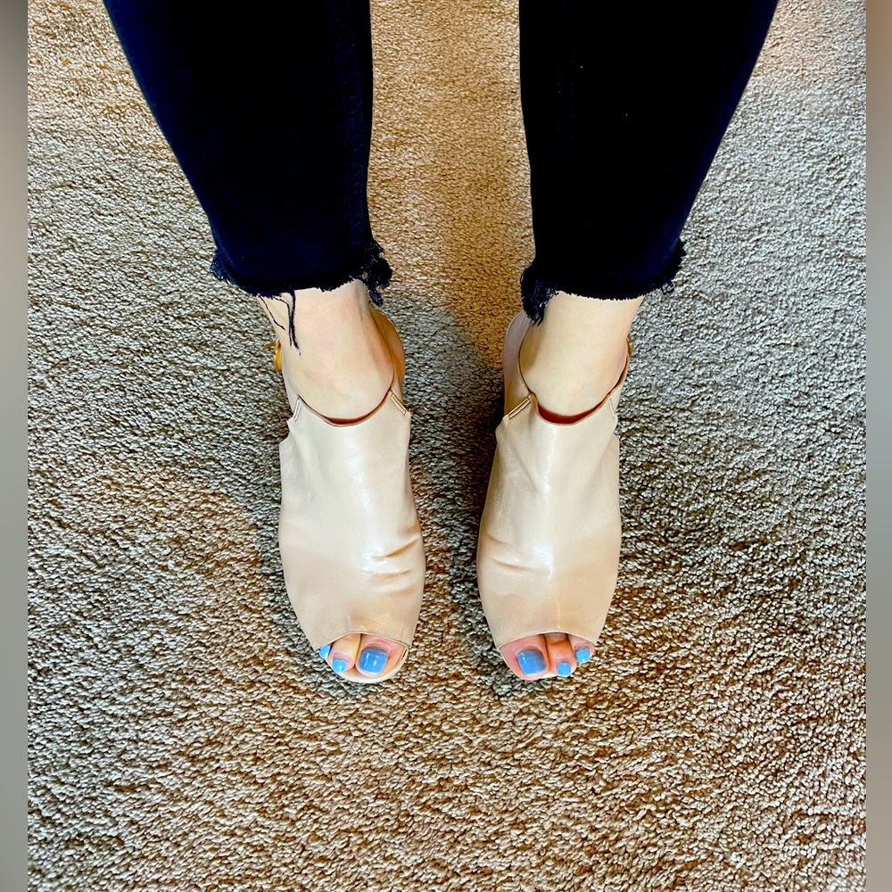 Topshop high heel platform sandal shoes.